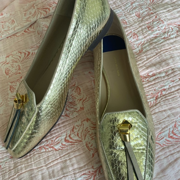 STUART WEITZMAN Gold Snake skin flat with pale pink tassel SIZE 10 medium - Picture 4 of 5